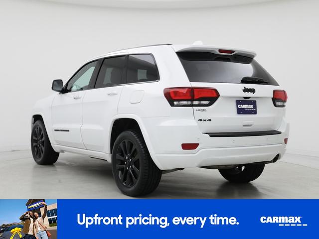 Photo of 2018 White Jeep Grand Cherokee
