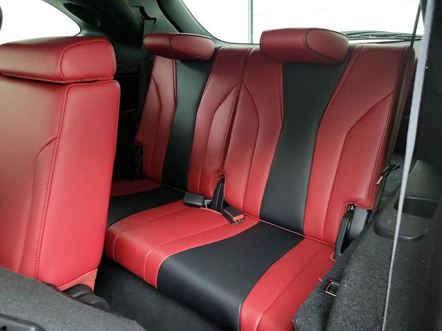 Photo of 2022 Blue Acura MDX