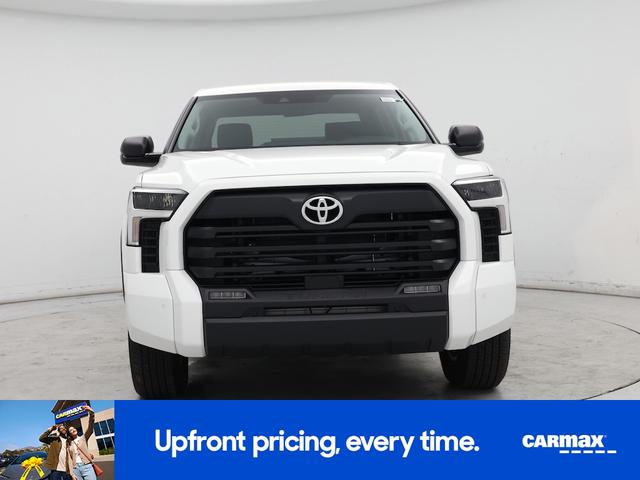 Photo of 2024 White Toyota Tundra