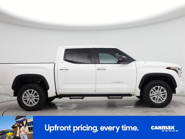 Photo of 2024 White Toyota Tundra