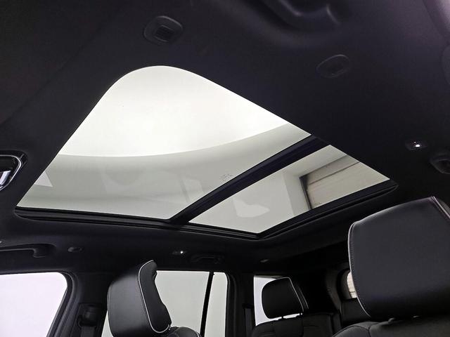 Photo of 2022 Red Jeep Grand Cherokee 4xe