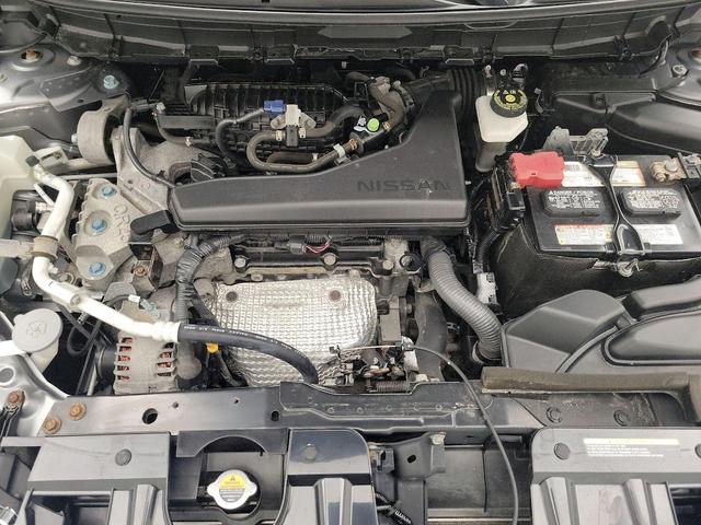 Photo of 2018 Gray Nissan Rogue