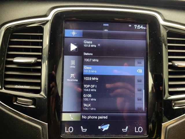 Photo of 2016 Black Volvo XC90