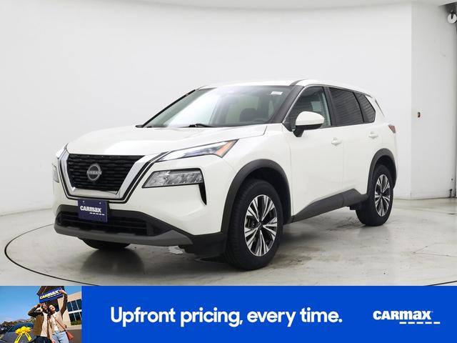 Photo of 2023 White Nissan Rogue