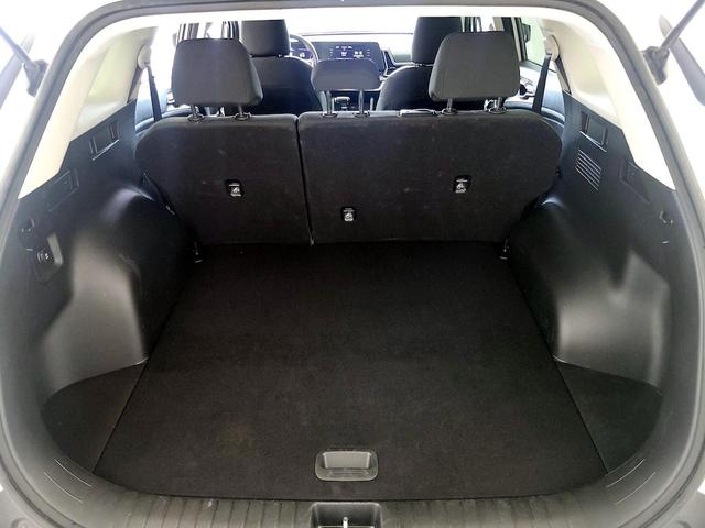 Photo of 2023 White Kia Sportage