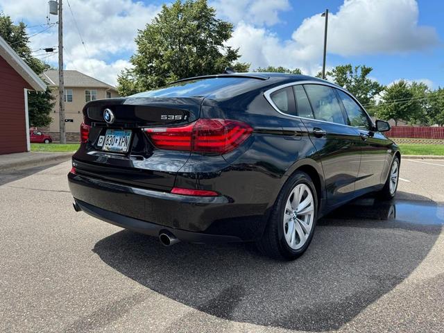 Photo of 2017 Black BMW 535 Gran Turismo