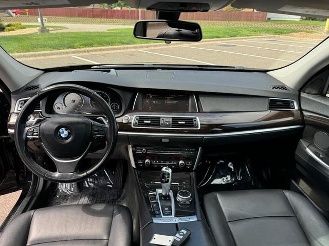 Photo of 2017 Black BMW 535 Gran Turismo