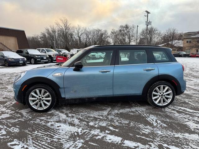 Photo of 2018 Blue MINI Clubman