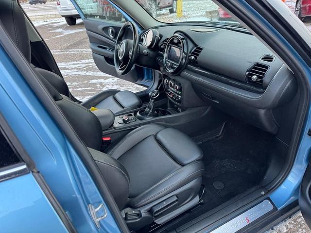 Photo of 2018 Blue MINI Clubman