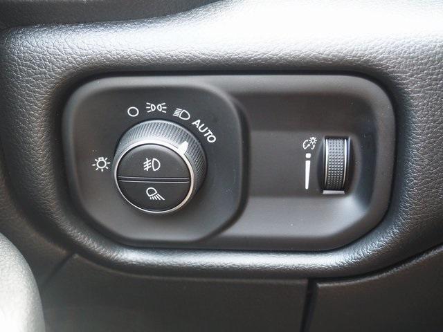 Photo of 2025 Bright White Clearcoat RAM 2500