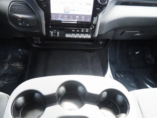 Photo of 2025 Bright White Clearcoat RAM 2500