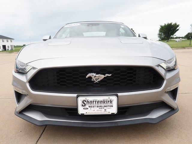 Photo of 2022 Iconic Silver Metallic Ford Mustang
