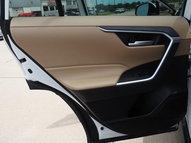 Photo of 2023 Ice Toyota RAV4 Hybrid