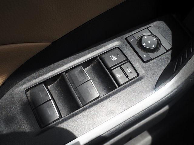 Photo of 2023 Ice Toyota RAV4 Hybrid