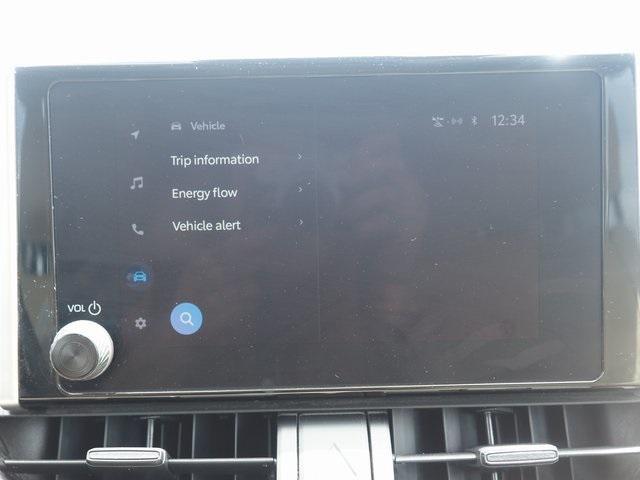 Photo of 2023 Ice Toyota RAV4 Hybrid