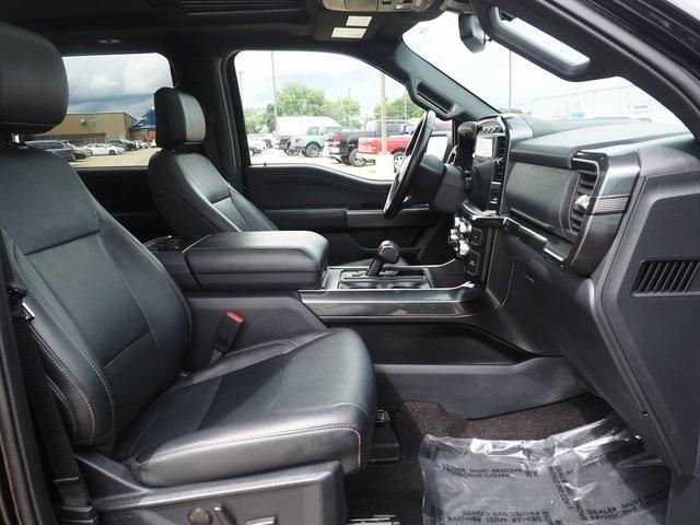 Photo of 2022 Agate Black Metallic Ford F-150