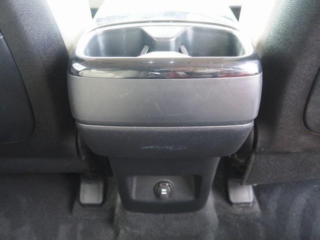 Photo of 2023 Midnight Black Kia Telluride