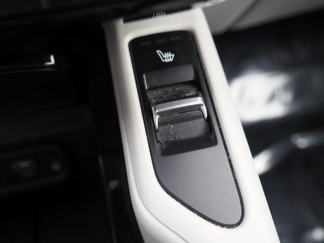 Photo of 2023 Midnight Black Kia Telluride