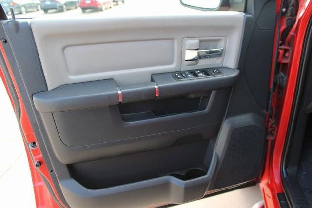 Photo of 2012 Flame Red Clearcoat RAM 1500