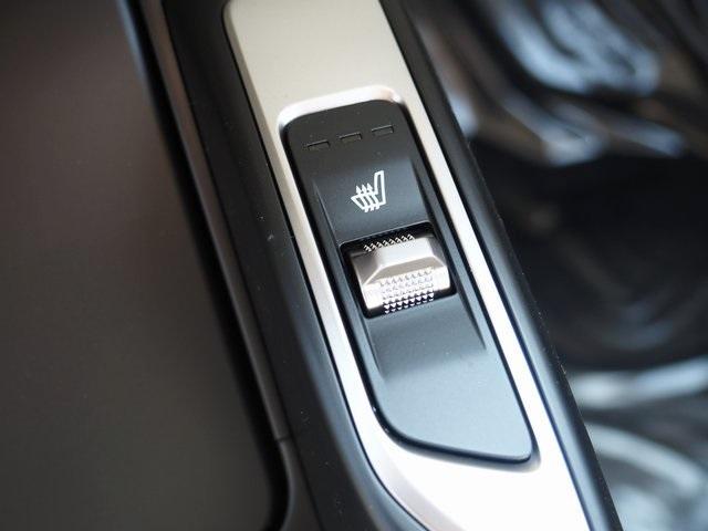 Photo of 2025 Snow White Pearl Kia Sorento Hybrid