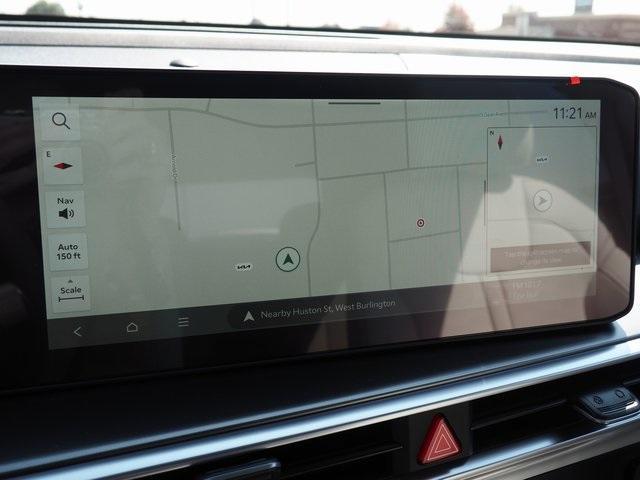 Photo of 2025 Snow White Pearl Kia Sorento Hybrid