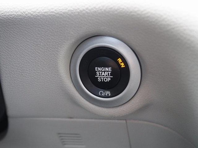 Photo of 2021 Granite Crystal Clearcoat Metallic Chrysler Pacifica