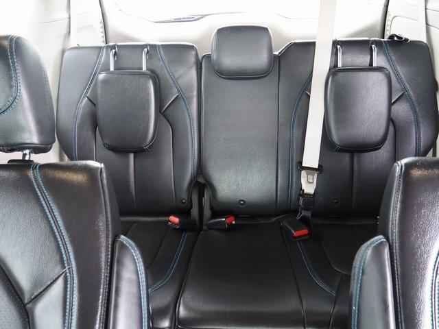 Photo of 2021 Granite Crystal Clearcoat Metallic Chrysler Pacifica