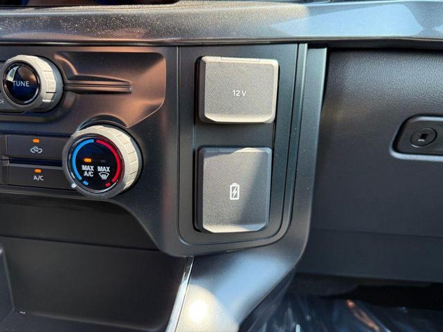 Photo of 2025 Black Ford F-150
