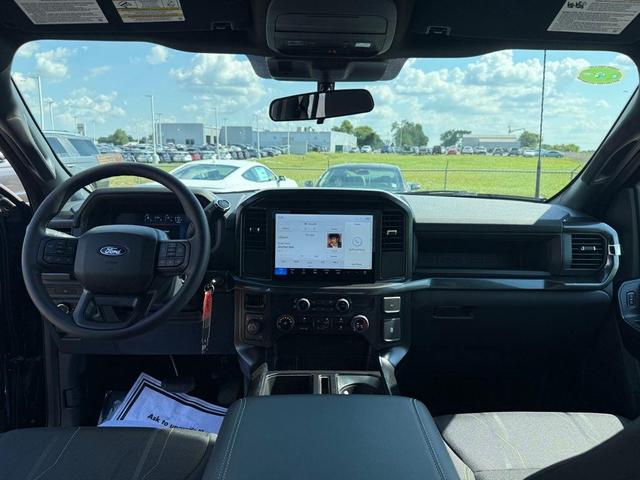 Photo of 2025 Black Ford F-150