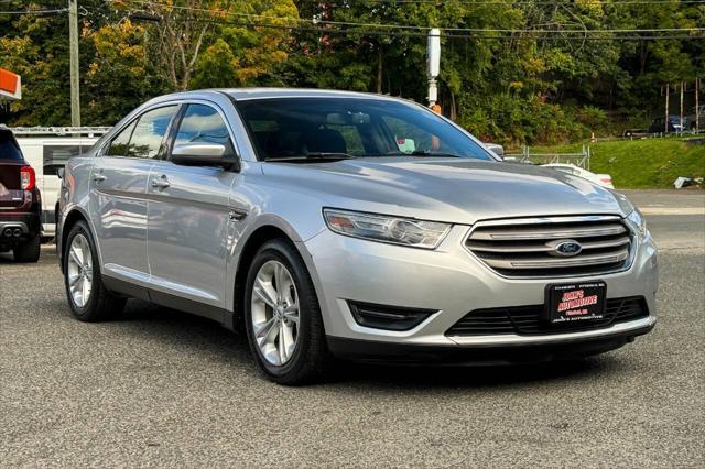 2013 Ford Taurus