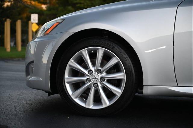 Photo of 2010 Silver Lexus IS 250