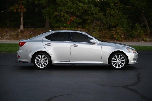 Photo of 2010 Silver Lexus IS 250
