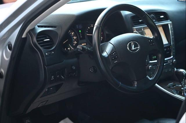 Photo of 2010 Silver Lexus IS 250