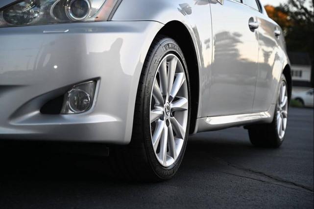 Photo of 2010 Silver Lexus IS 250