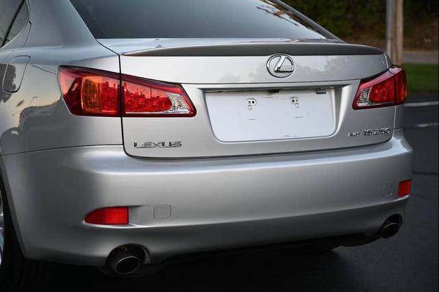 Photo of 2010 Silver Lexus IS 250