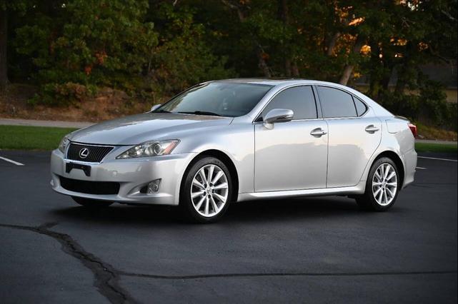 Photo of 2010 Silver Lexus IS 250
