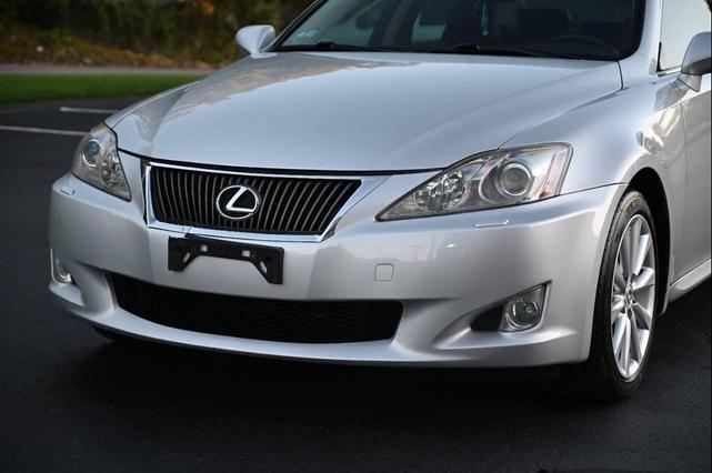 Photo of 2010 Silver Lexus IS 250