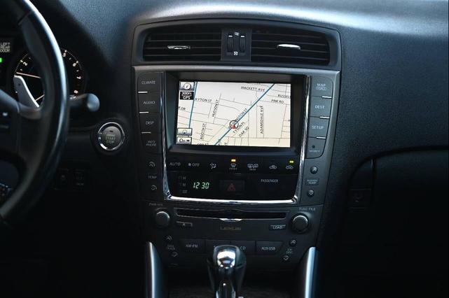 Photo of 2010 Silver Lexus IS 250