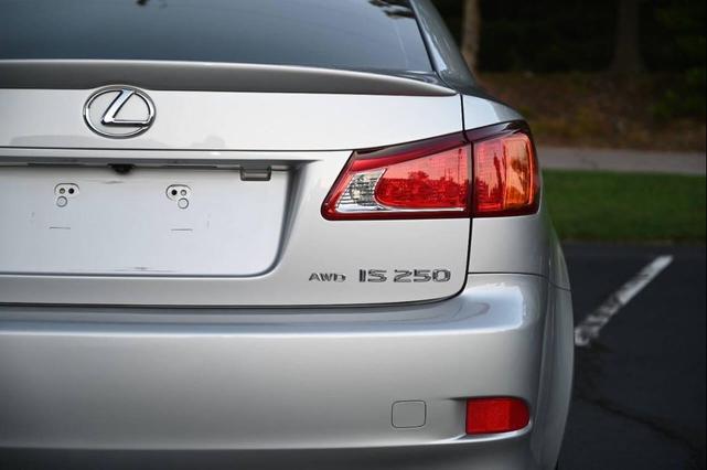 Photo of 2010 Silver Lexus IS 250