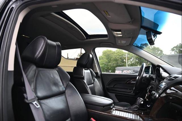 Photo of 2013 Black Acura MDX