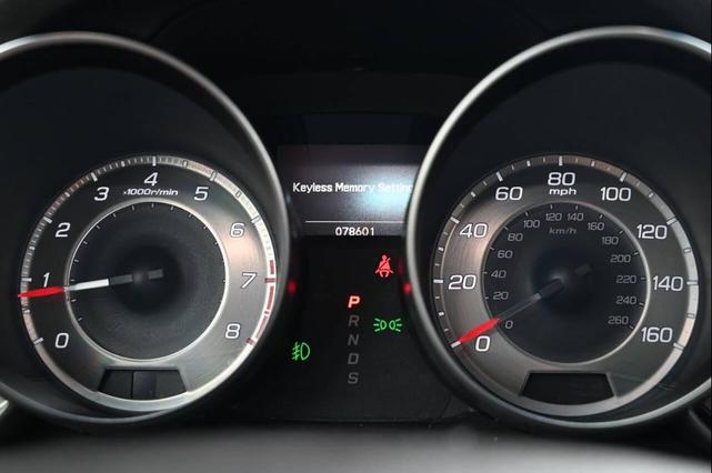 Photo of 2013 Black Acura MDX