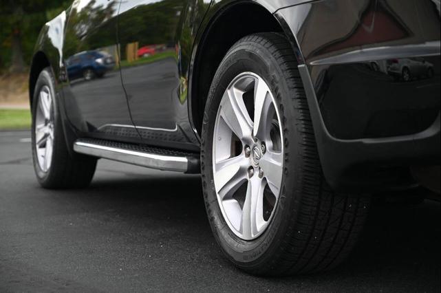 Photo of 2013 Black Acura MDX