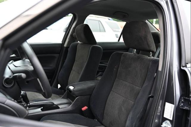 Photo of 2010 Gray Honda Accord