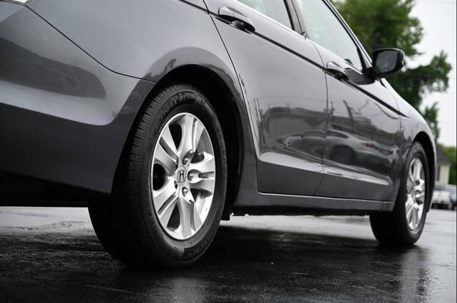 Photo of 2010 Gray Honda Accord