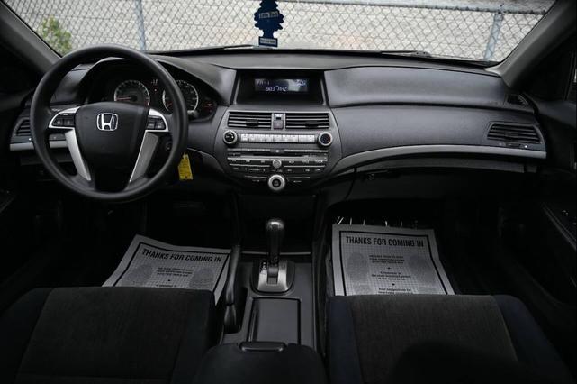 Photo of 2010 Gray Honda Accord