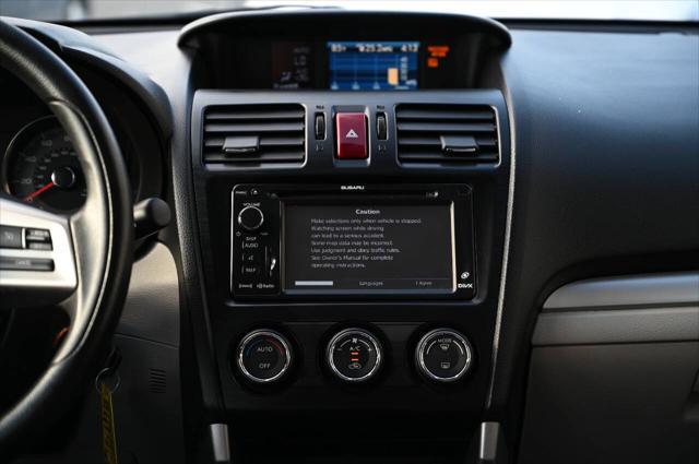 Photo of 2014 White Subaru Forester