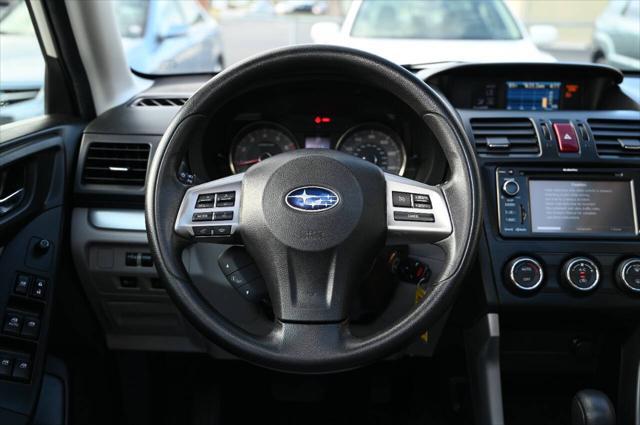 Photo of 2014 White Subaru Forester
