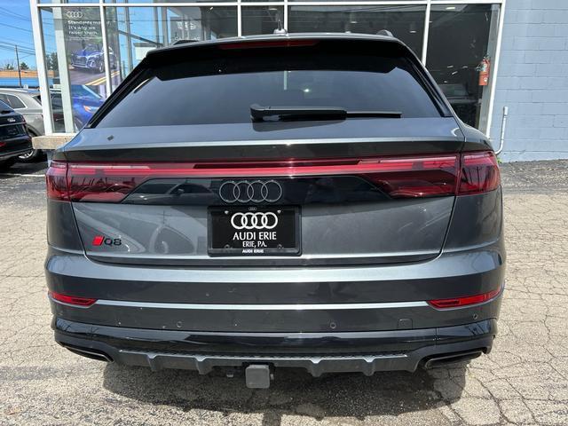 Photo of 2025 Daytona Gray Pearl Effect Audi Q8