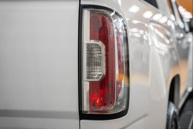 Photo of 2022 Summit White GMC Canyon