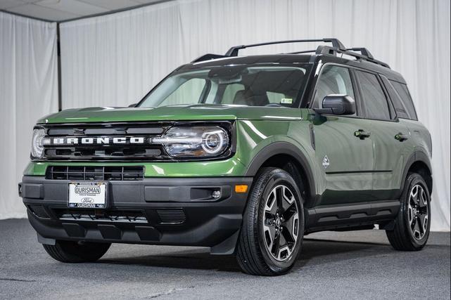 Photo of 2023 Eruption Green Metallic Ford Bronco Sport